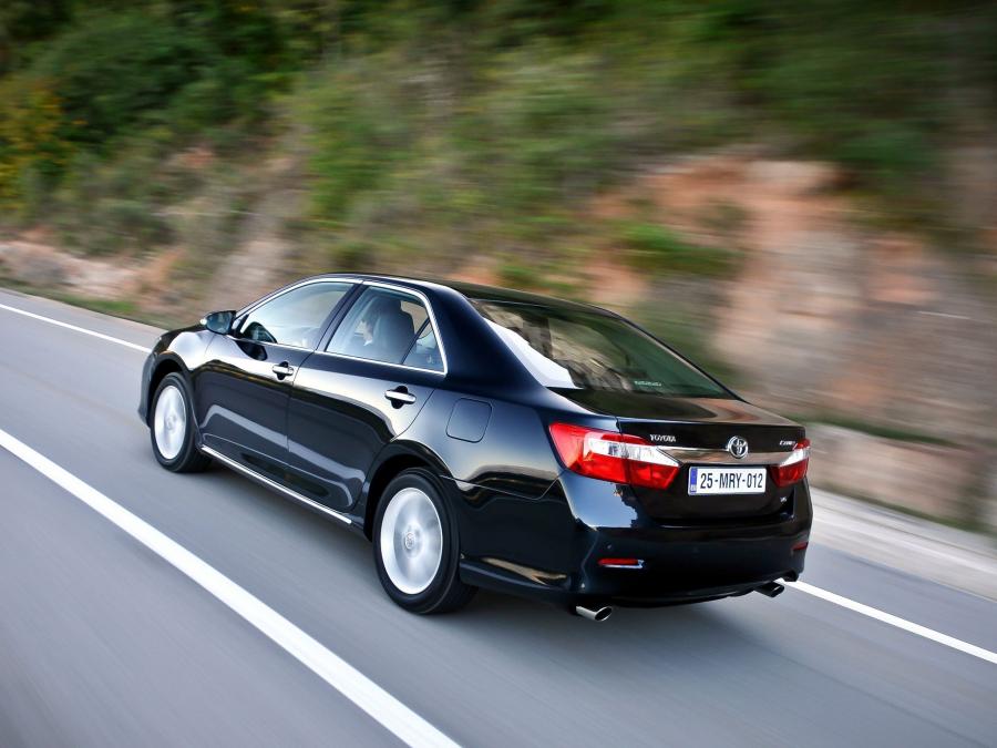  Toyota Camry 2011 года  (CIS) (фото 7 из 29)